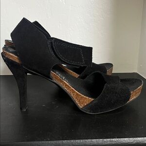 Black Peep Toe heels